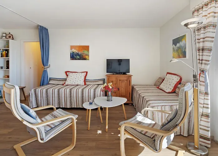 Armorial Ouest 51 By Interhome *