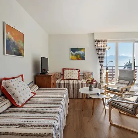 Armorial Ouest 51 By Interhome *